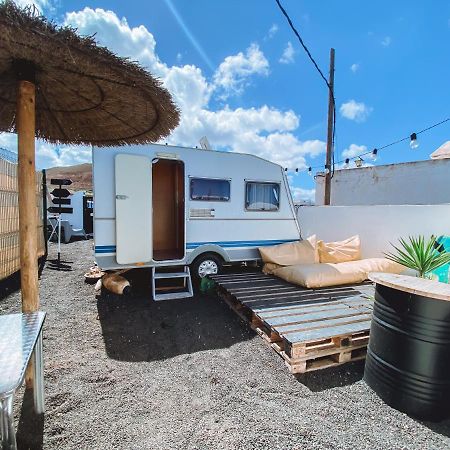 Glamping Caravan Lanzarote Tinajo Exterior photo